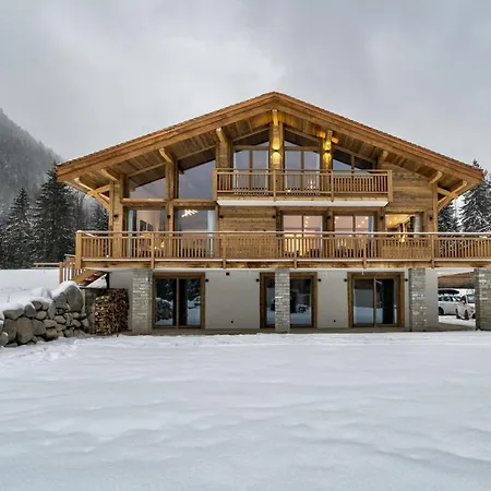 Freya Villa